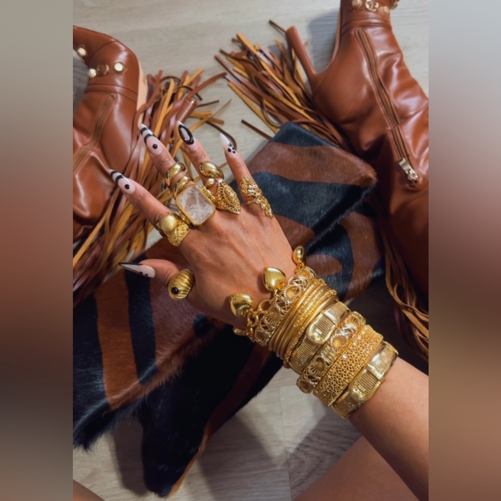 24k gold plated Belt Bangle